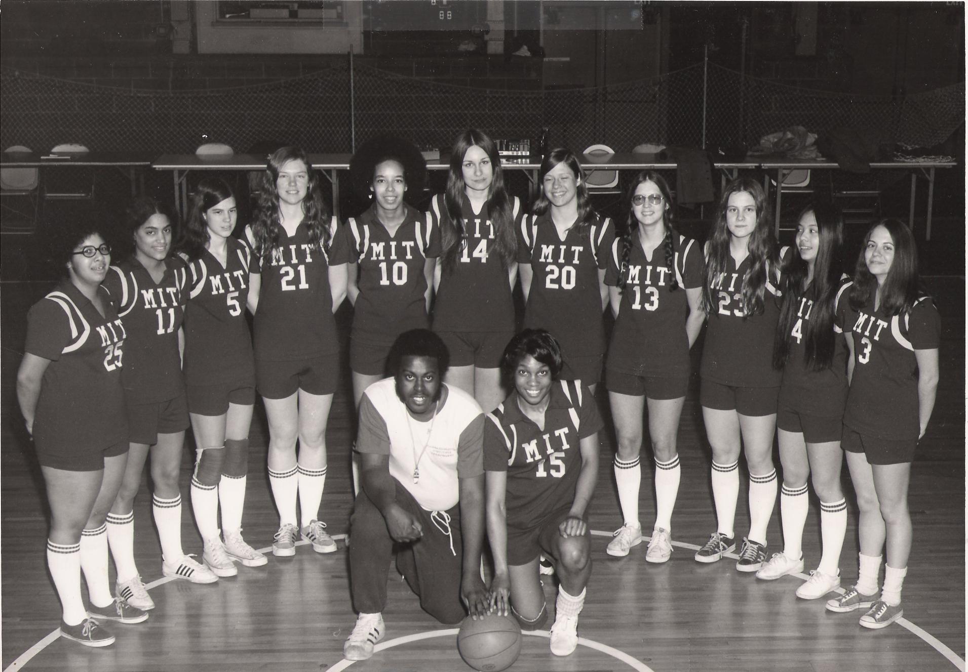 MIT Varsity Women's Basketball Team, 1974-75