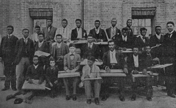 Robert Taylor with students at Tuskegee Institute, circa 1897