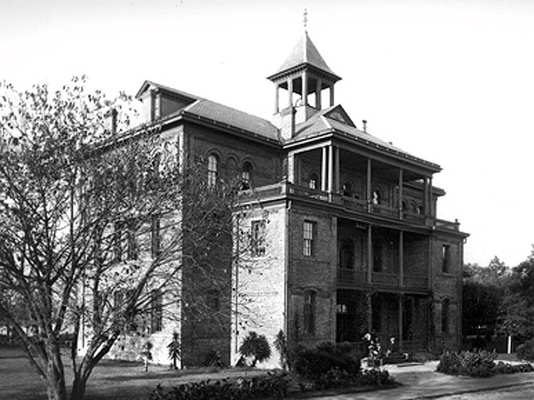 Science Hall / Thrasher Hall (1893)