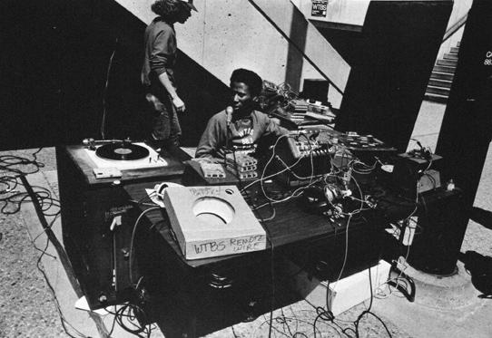 WTBS DJ Larkin, 1985